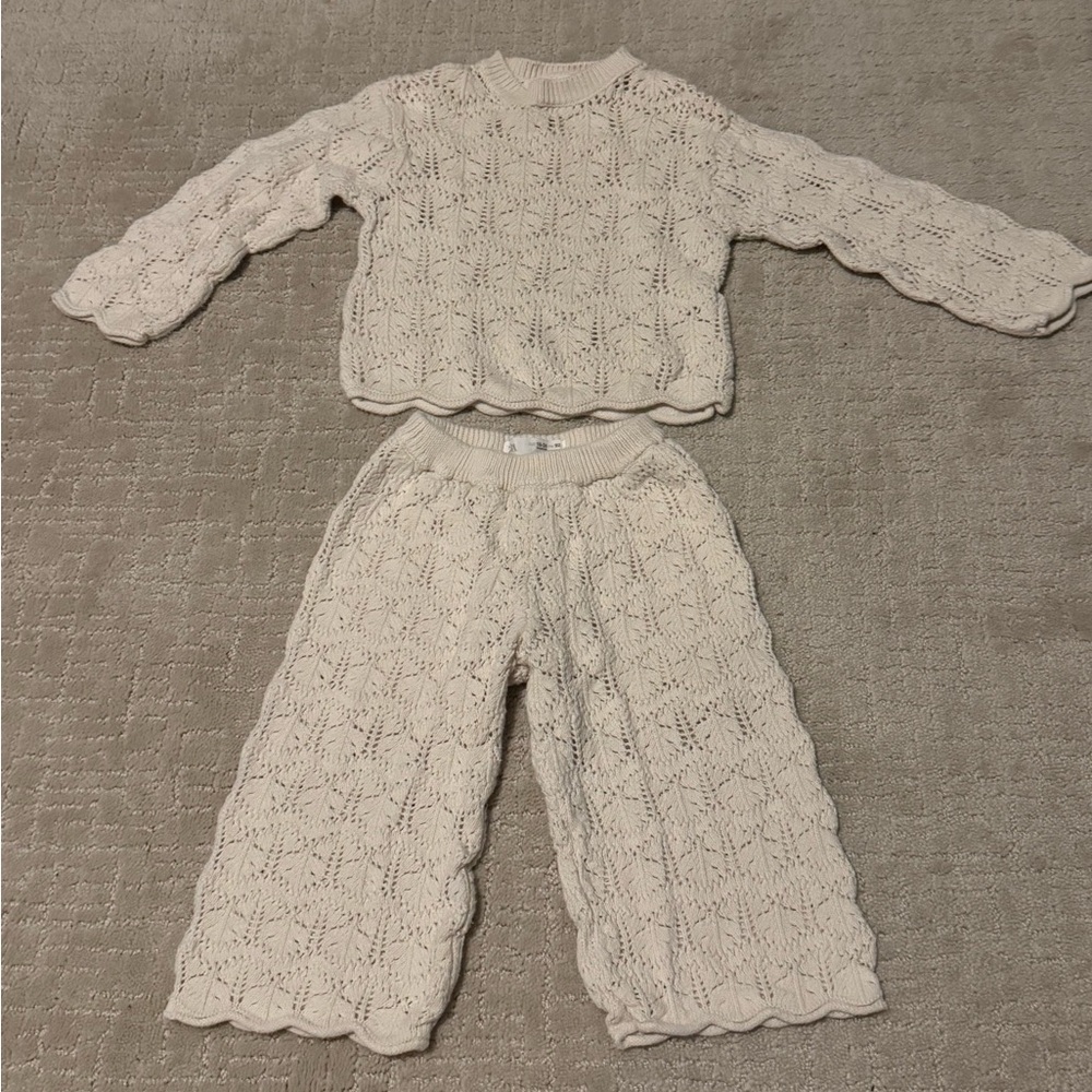 Zara Toddler Girl Cream Crochet Knit Set Top Pants 2-3 and  18-24 months